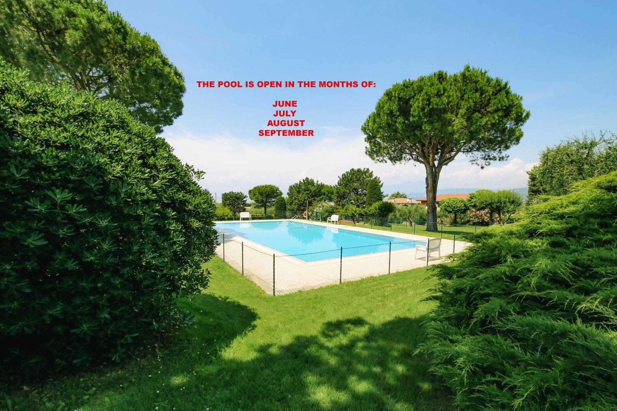 Tennis / Pool / Barbecue Bardolino Exterior photo